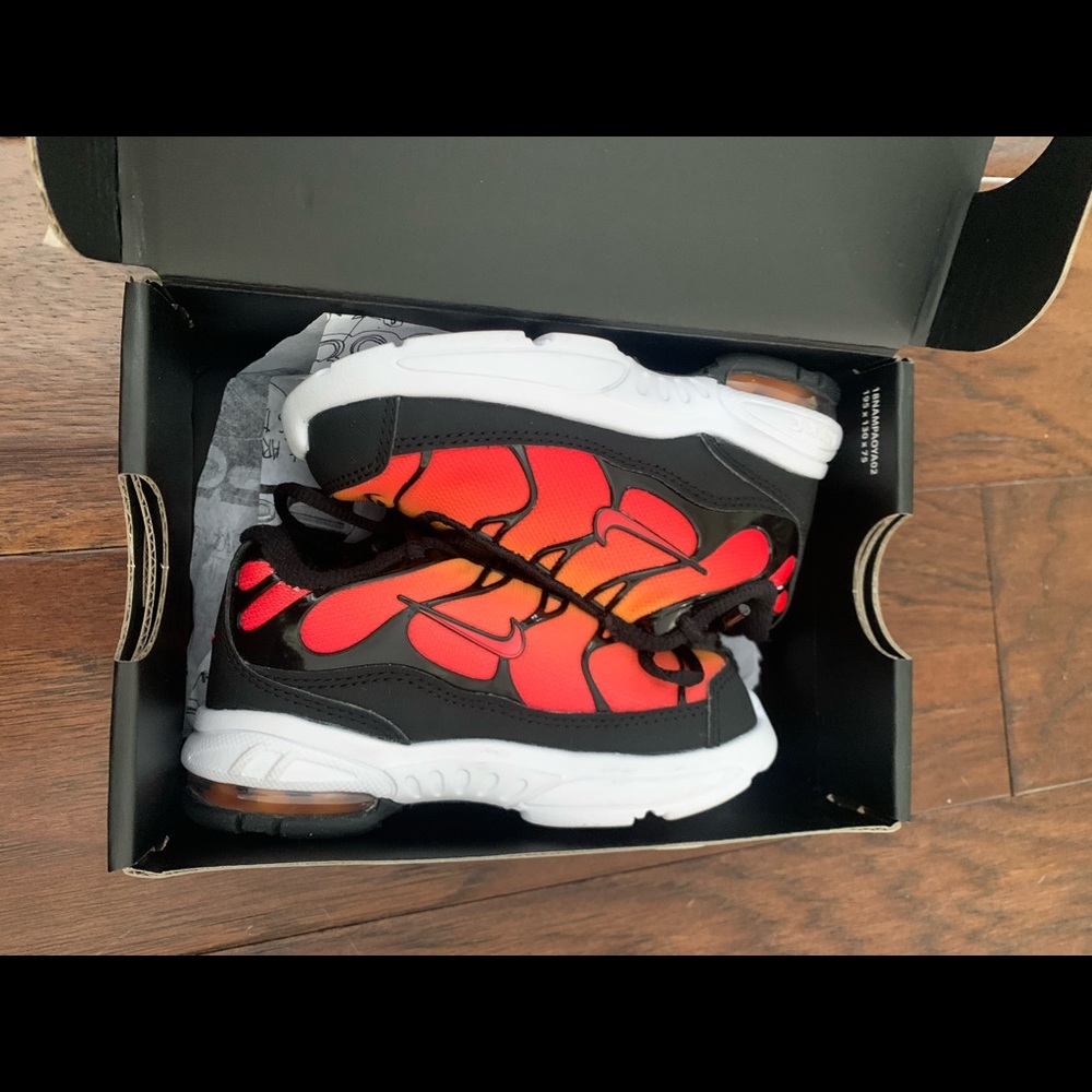 Nike little air max plus (TD) black/pimento bright